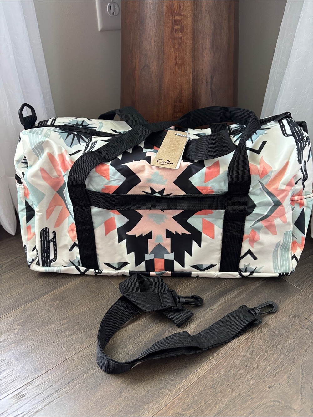 Calin Collection polyester light travel,zip top/interior & side pocket,light
